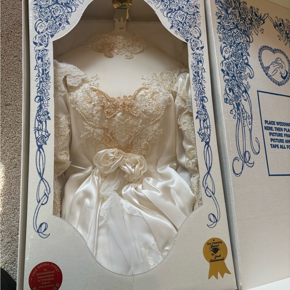 Vintage 80s Wedding Dress
